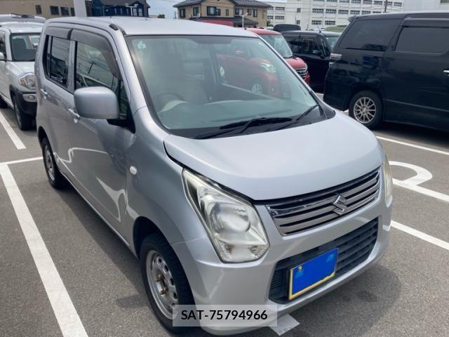 Suzuki WAGON R 2013-12 7458908-1