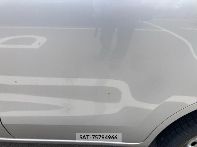 Suzuki WAGON R 2013-12 7458908-23