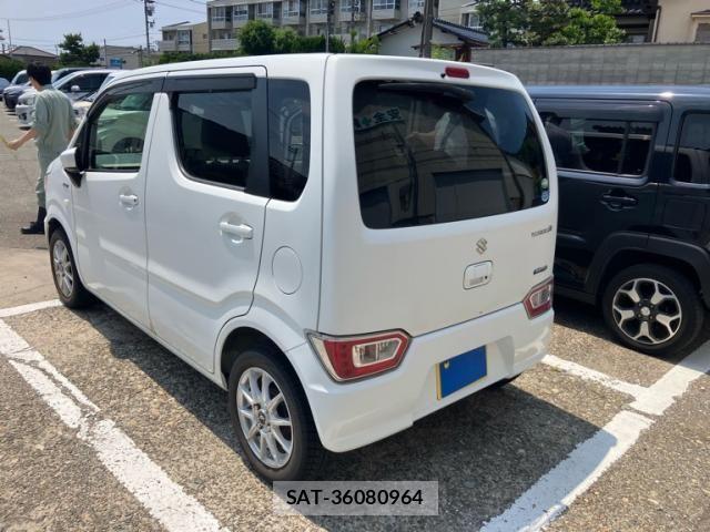 Suzuki WAGON R 2017-06 7458895-4