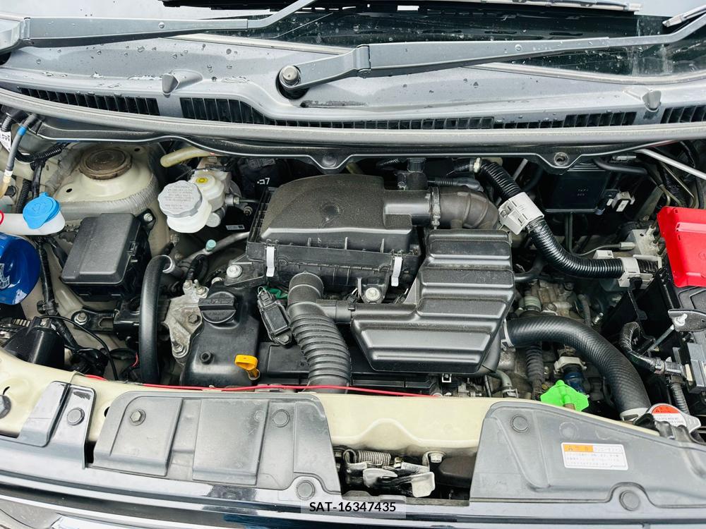 Suzuki WAGON R 2019 7193937-38