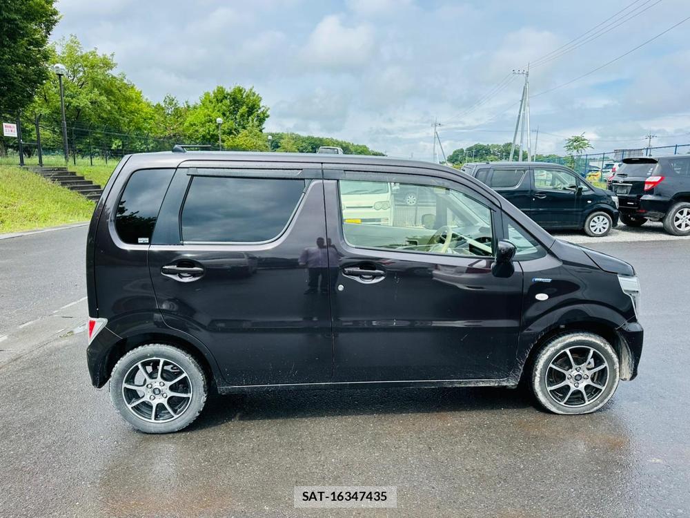 Suzuki WAGON R 2019 7193937-5