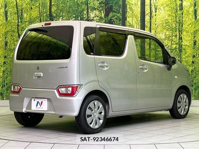 Suzuki WAGON R 2017-05 7503838-16