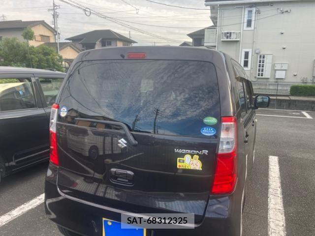 Suzuki WAGON R 2015-12 7503852-9