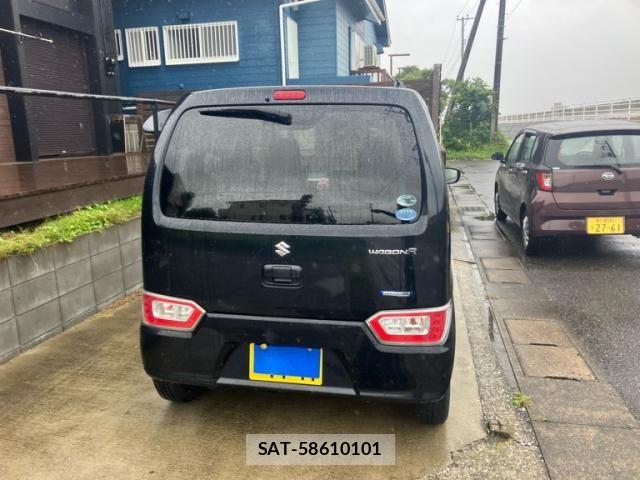 Suzuki WAGON R 2017-04 7503837-8