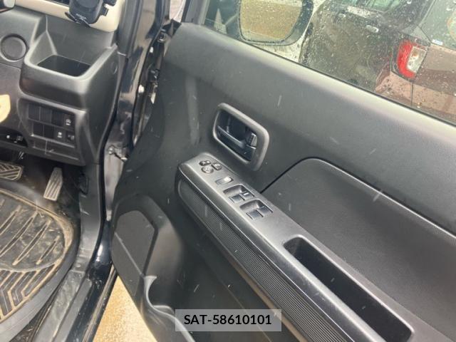 Suzuki WAGON R 2017-04 7503837-14