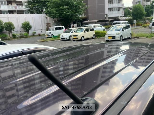 Suzuki WAGON R 2012-04 7563097-2