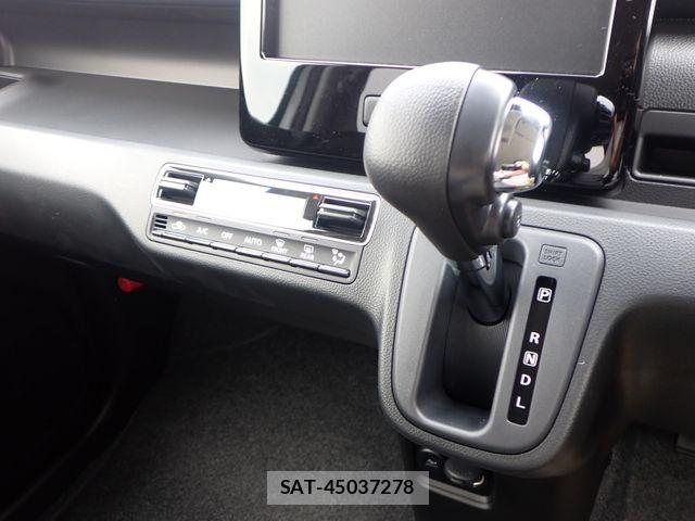 Suzuki WAGON R 2026-06 7563095-17