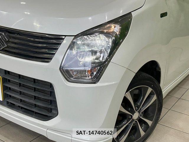 Suzuki WAGON R 2013-12 7563098-11