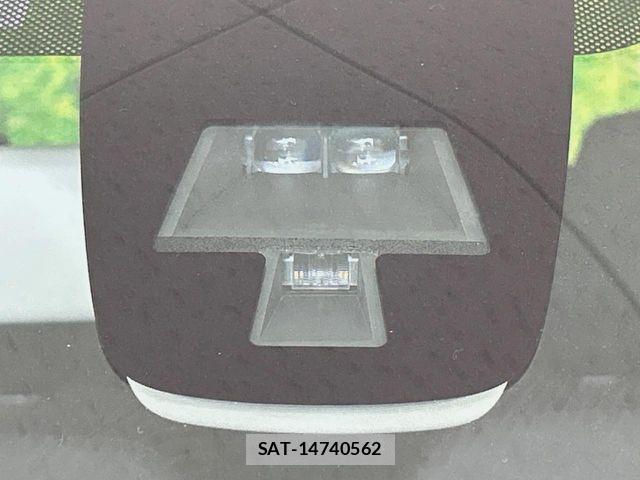 Suzuki WAGON R 2013-12 7563098-2