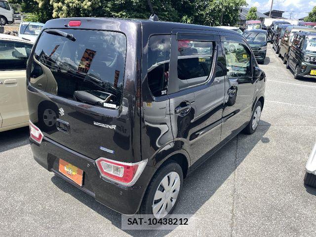 Suzuki WAGON R 2022-04 7563096-2