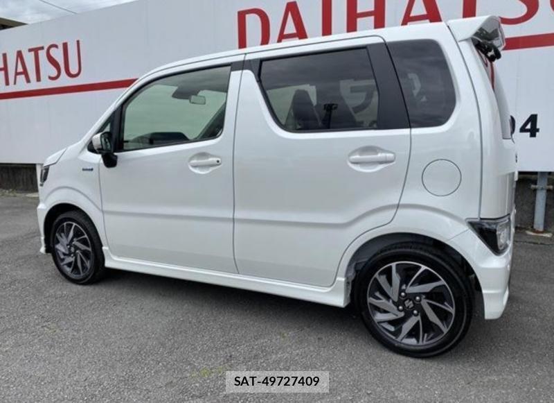 Suzuki WAGON R 2026-05 7588313-2