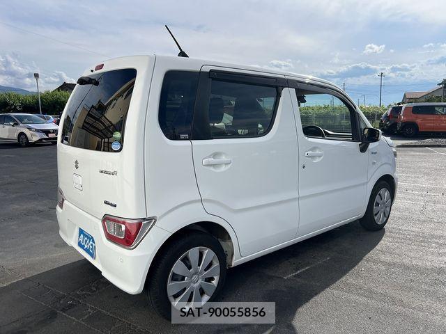 Suzuki WAGON R 2020-05 7621401-3