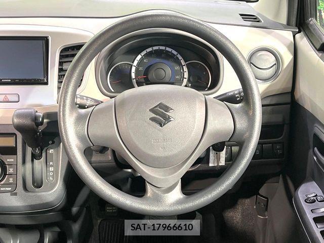 Suzuki WAGON R 2015-01 7621406-11