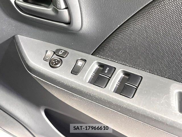 Suzuki WAGON R 2015-01 7621406-7