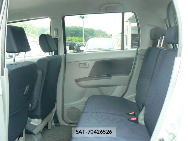 Suzuki WAGON R 2010-01 7621409-20