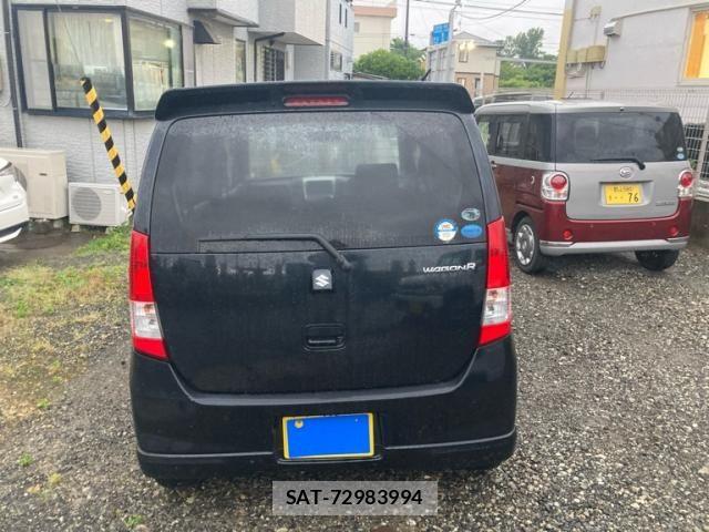 Suzuki WAGON R 2011-06 7621427-4
