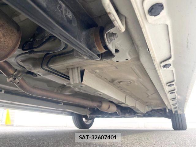 Suzuki WAGON R 2009-03 7621413-19