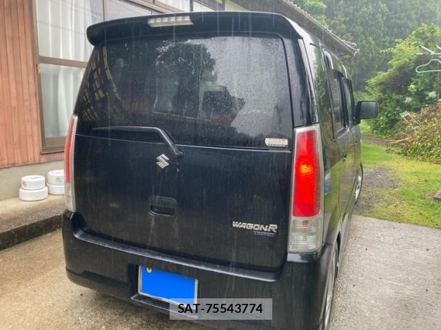 Suzuki WAGON R 2005-10 7621421-3