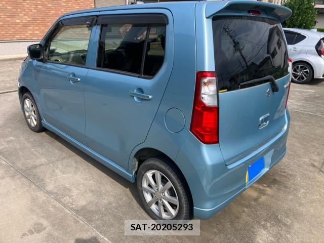 Suzuki WAGON R 2014-03 7621411-3