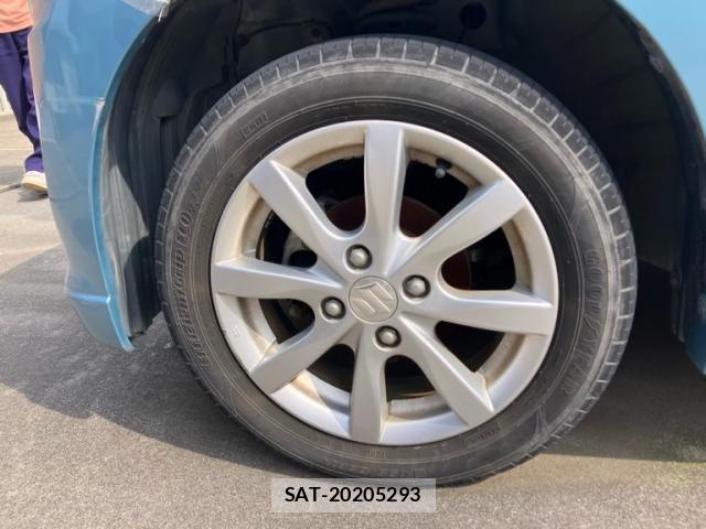 Suzuki WAGON R 2014-03 7621411-6
