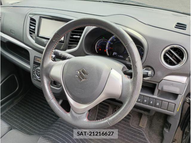 Suzuki WAGON R 2013-09 7621405-10