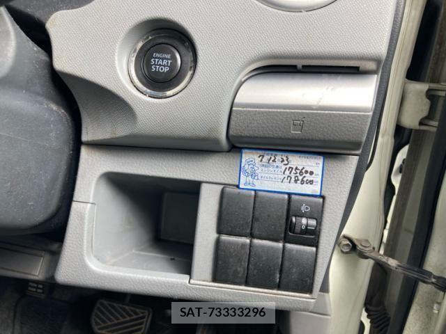 Suzuki WAGON R 2008-10 7621433-9