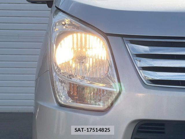 Suzuki WAGON R 2014-08 7621404-11