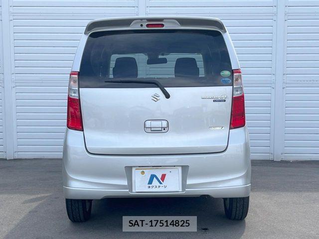 Suzuki WAGON R 2014-08 7621404-14