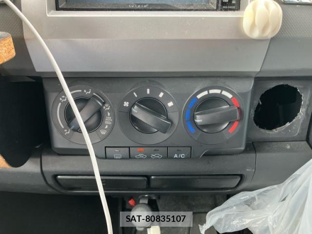 Suzuki WAGON R 2007-09 7621425-23