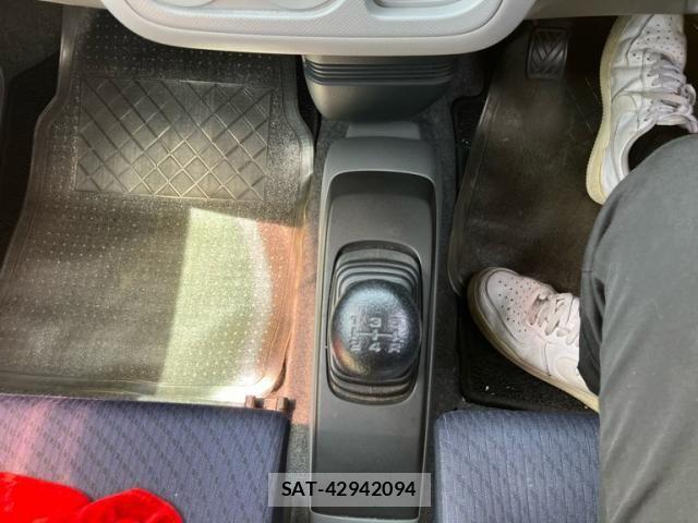 Suzuki WAGON R 2012-03 7621414-18