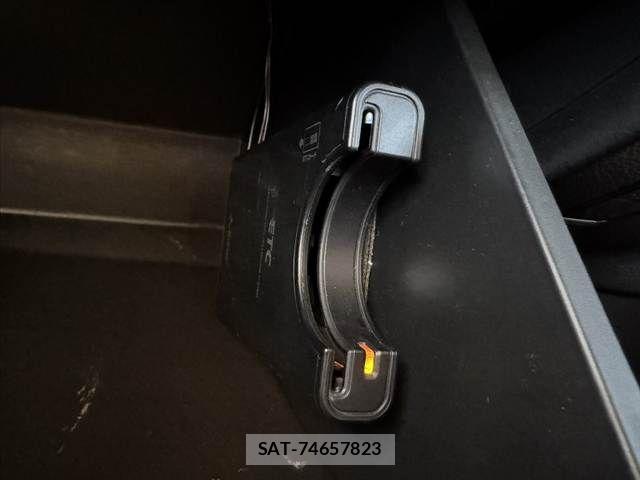 Suzuki WAGON R 2019-12 7621400-25