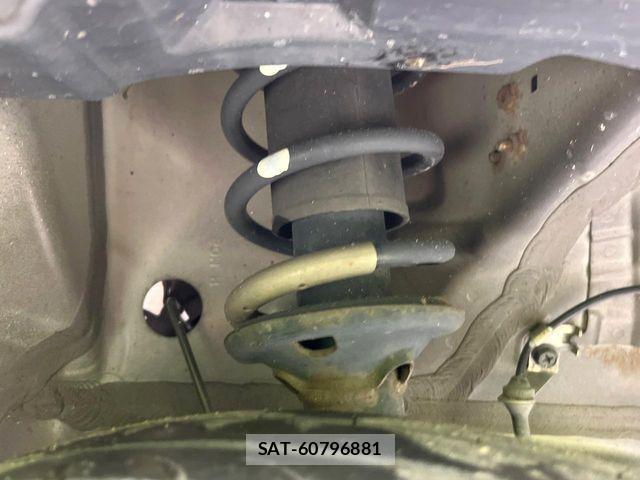 Suzuki WAGON R 2013-06 7621410-19
