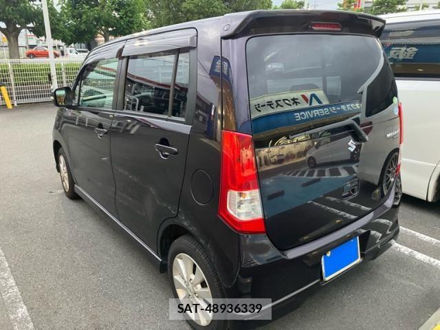 Suzuki WAGON R 2012-01 7621408-2