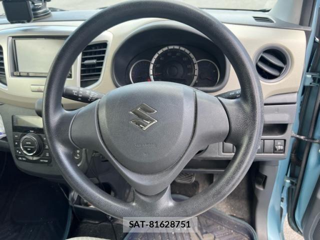Suzuki WAGON R 2013-03 7621428-11