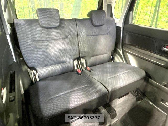 Suzuki WAGON R 2017-06 7621396-8
