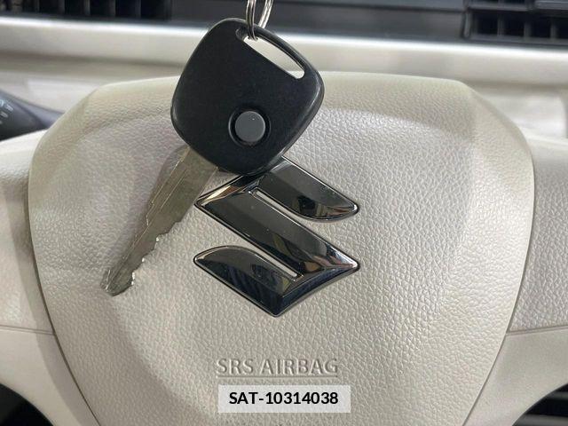 Suzuki WAGON R 2018-05 7730798-5