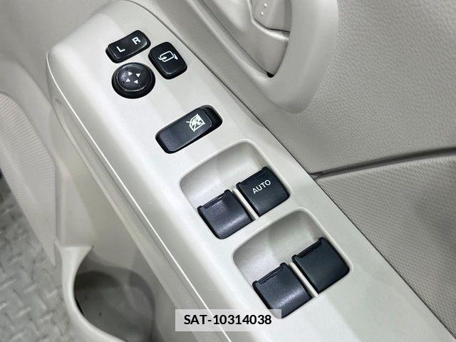 Suzuki WAGON R 2018-05 7730798-6