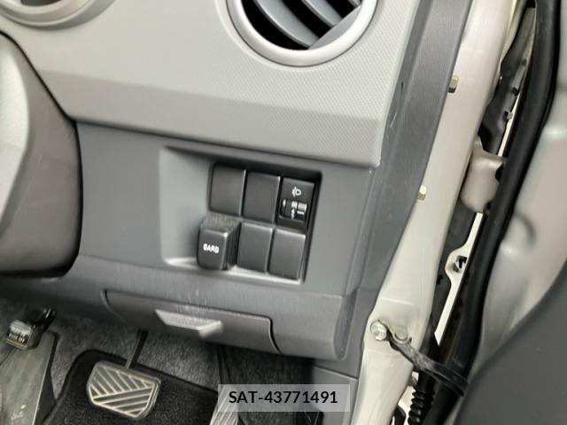 Suzuki WAGON R 2006-02 7730820-11