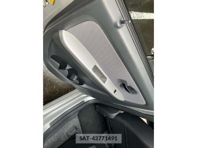Suzuki WAGON R 2006-02 7730820-24
