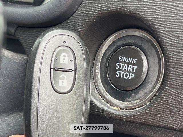 Suzuki WAGON R 2015-12 7730811-6
