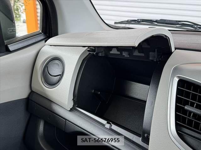 Suzuki WAGON R 2015-08 7880564-26