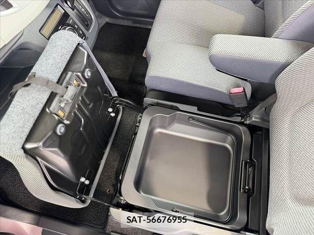 Suzuki WAGON R 2015-08 7880564-28