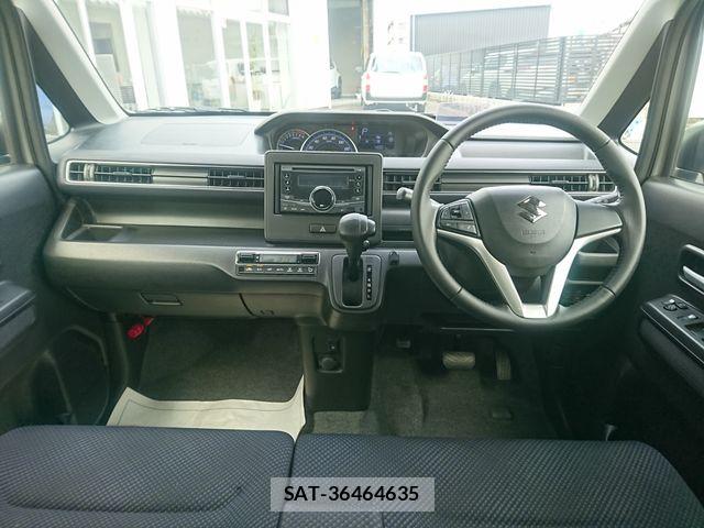 Suzuki WAGON R 2017-08 7880554-17