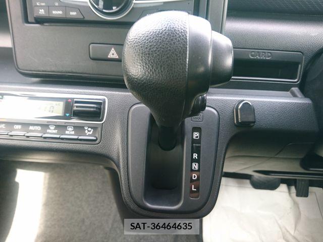 Suzuki WAGON R 2017-08 7880554-21