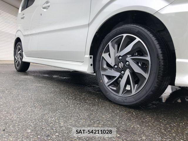 Suzuki WAGON R 2026-06 7880545-14