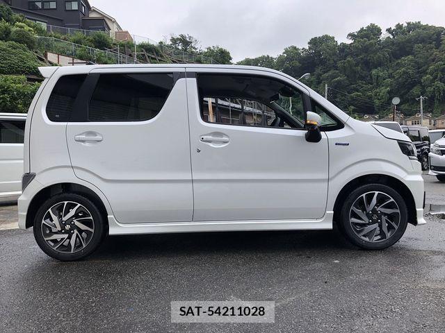 Suzuki WAGON R 2026-06 7880545-5