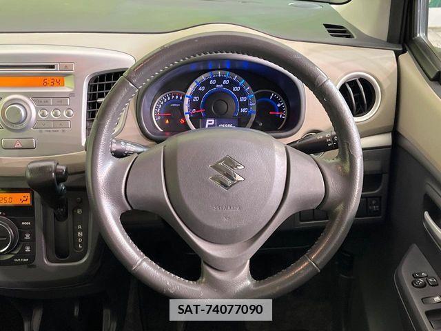 Suzuki WAGON R 2013-08 7880569-9