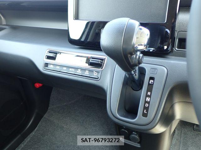 Suzuki WAGON R 2026-06 7903644-15