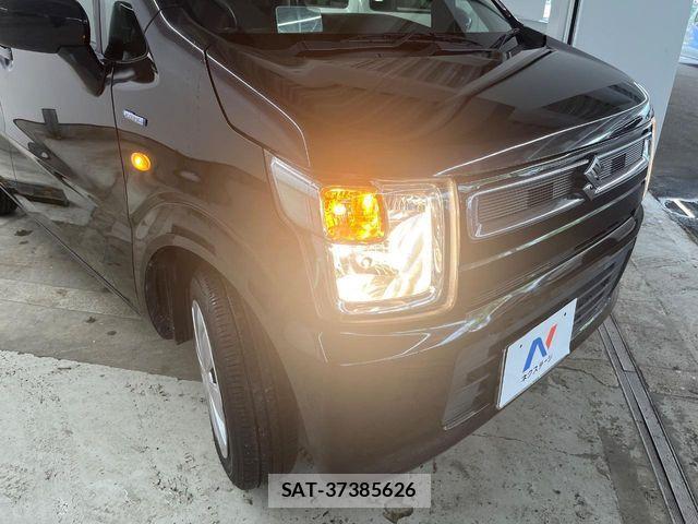 Suzuki WAGON R 2018-05 7903647-12