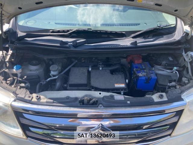 Suzuki WAGON R 2014-12 7903652-5